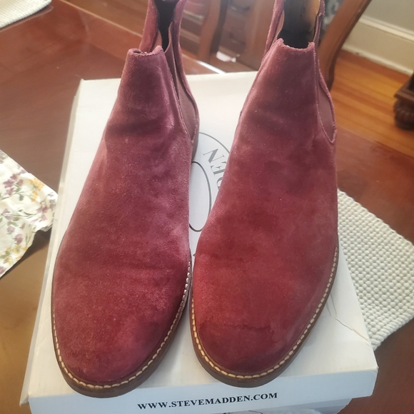 Steve Madden Men's Suede Boots - Picture 4 of 10